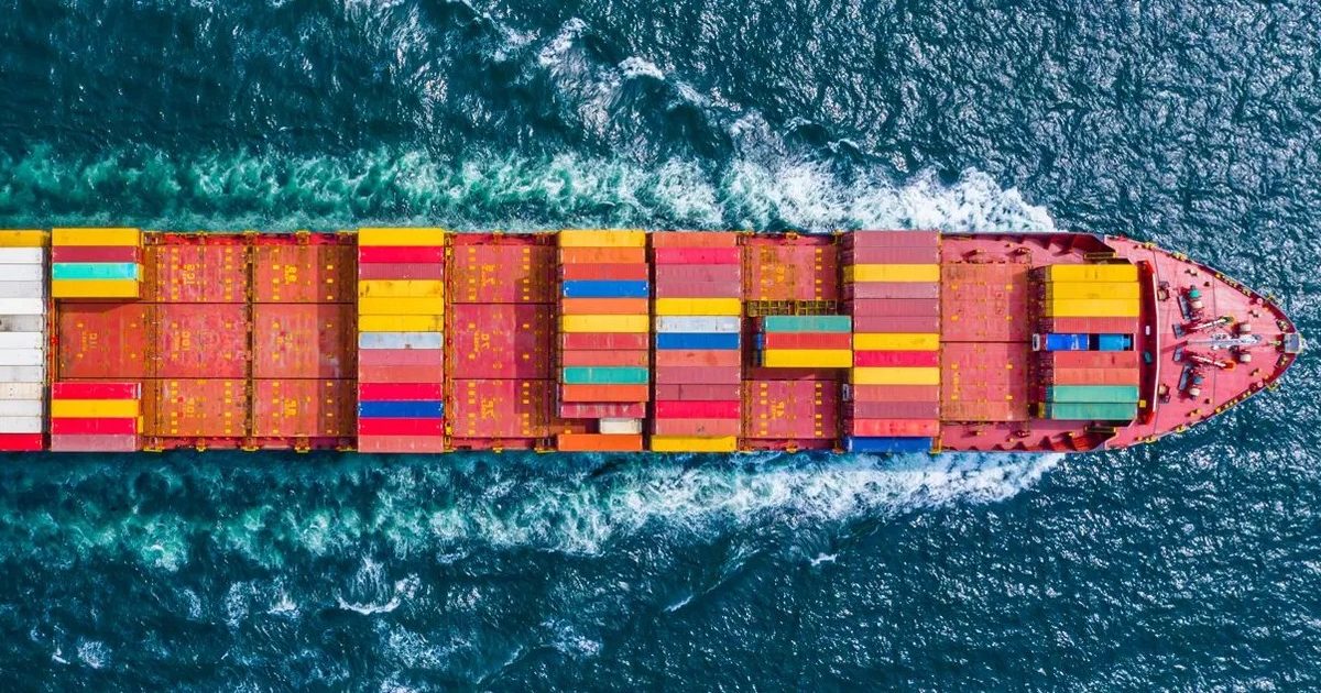 bateau de transport maritime international