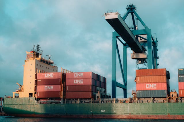 port et transit maritime